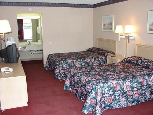 Green Valley Motel Pigeon Forge Exteriör bild